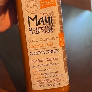 Maui moisture hair care curl quench coconut oil conditioner 🥥 NEW 🥥 19.5 fl oz